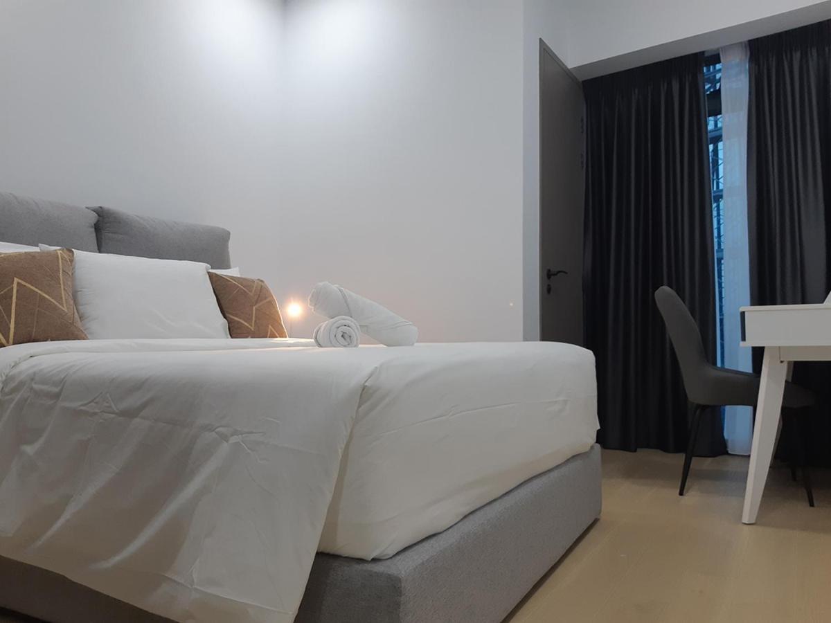 Astra @ Eaton Residences Kl Kuala Lumpur Extérieur photo